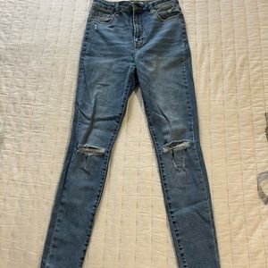 SHEIN Blue High Rise Distressed Jeans